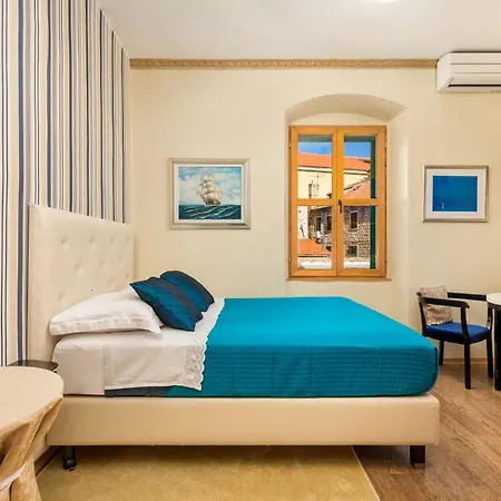 캡틴스 게스트하우스