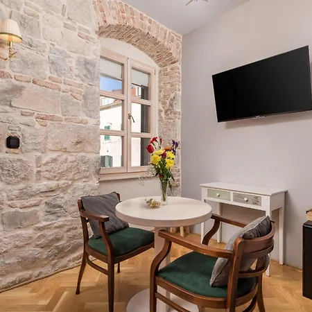 캡틴스 게스트하우스