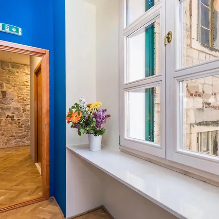 Captain's Pensión Split