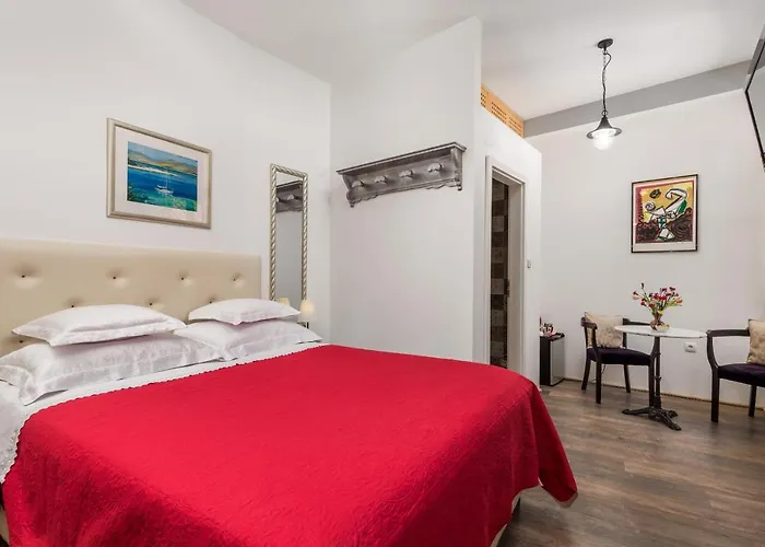 캡틴스 게스트하우스