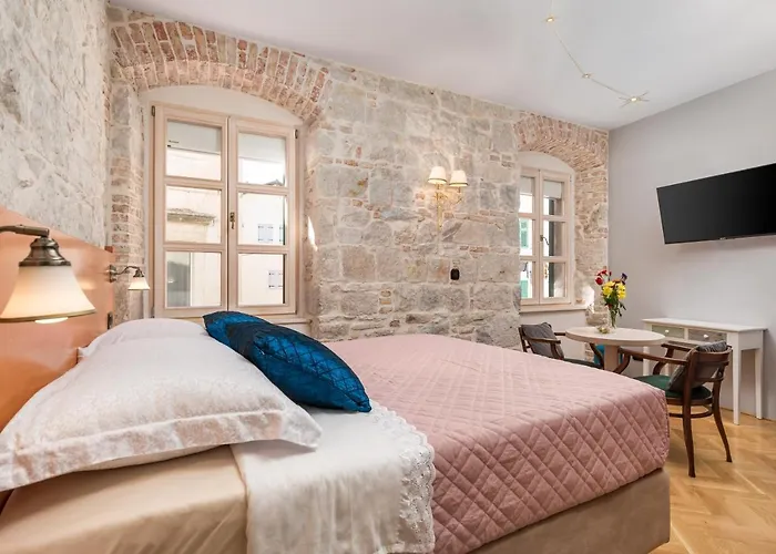 캡틴스 4* 스플리트