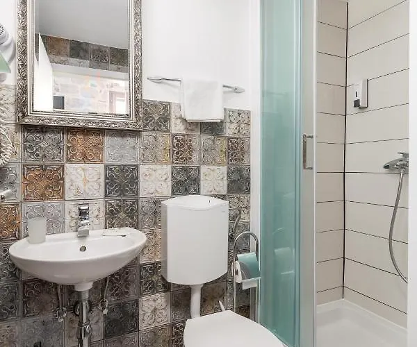 Captain's 4* ספליט