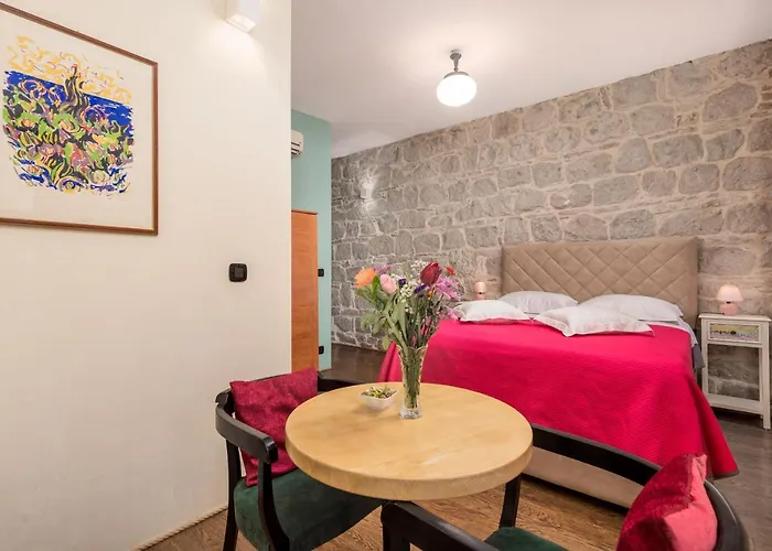 בית הארחה Captain's 4*