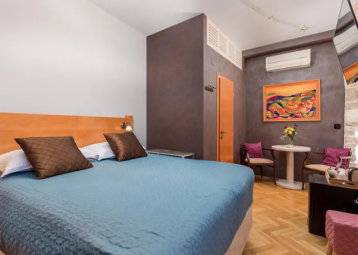 Captain's 4* ספליט