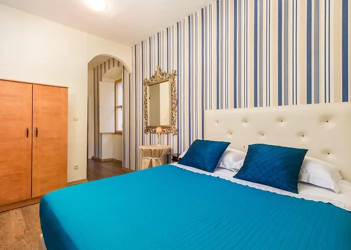 Captain's 4* ספליט