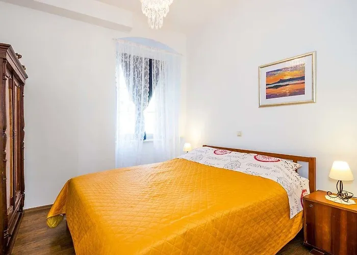 Captain's בית הארחה ספליט